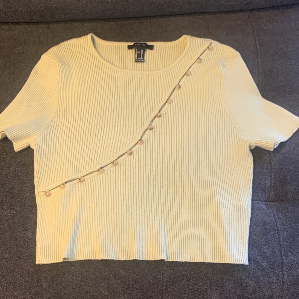 Forever 21 Cream Button-Accent Crop Top